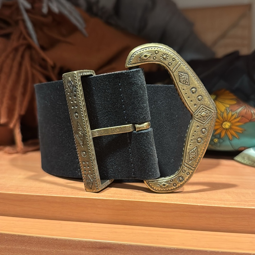 Ba&sh bikcha belt 80 black suede